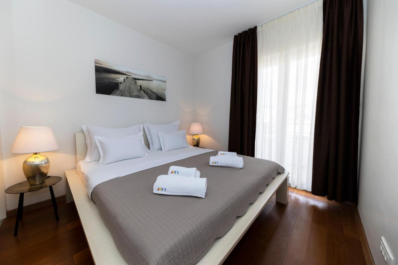 Joy 1 Apartment 诺瓦利娅 外观 照片